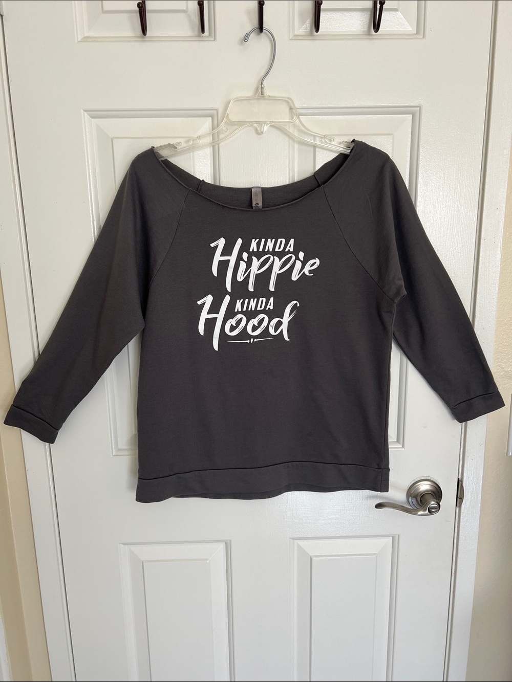 Kinda Hippie Kinda Hood Graphic Sweatshirt - Dark Gray